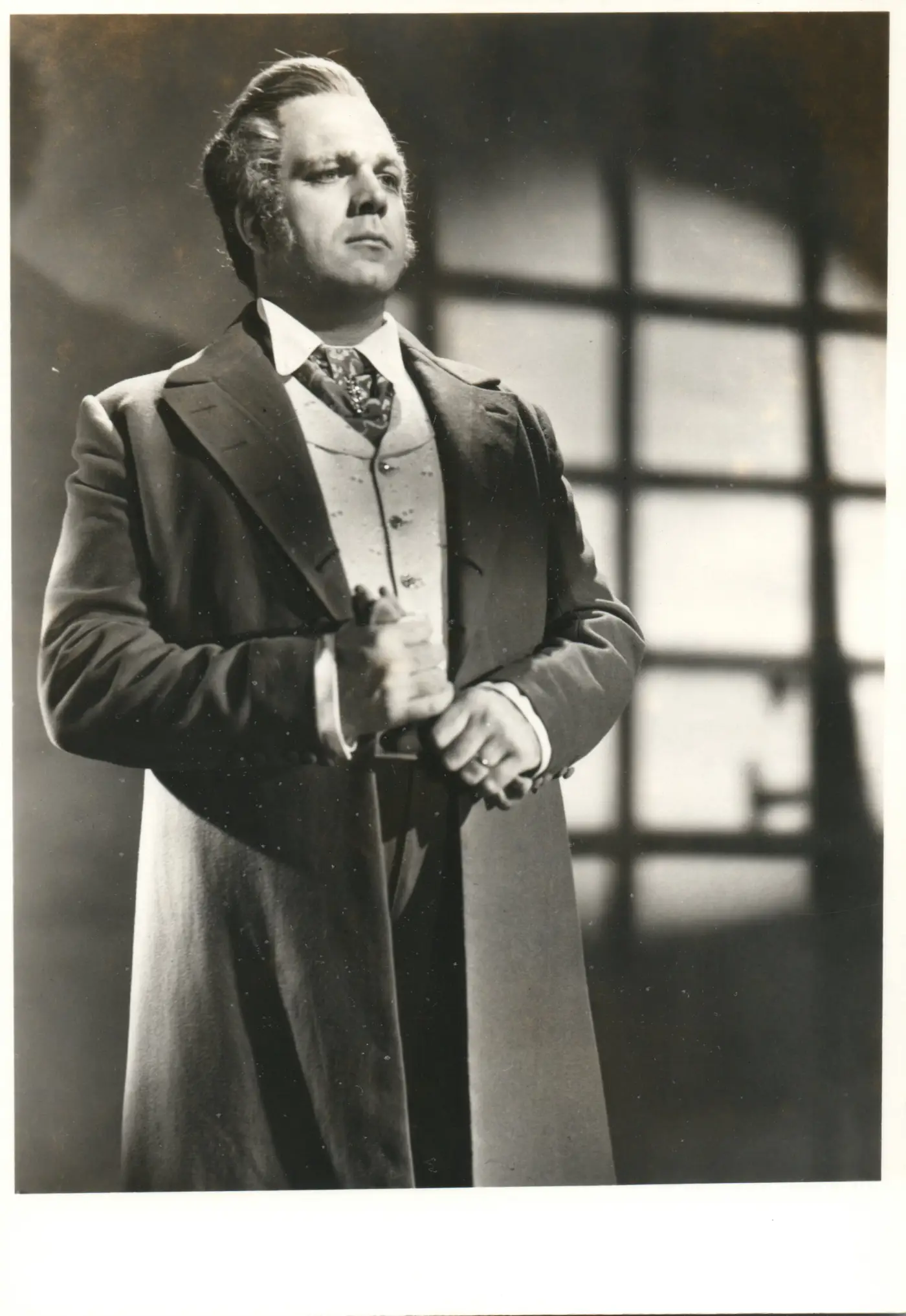 Louis in La Traviata at Covent Garden with Joan Sutherland
