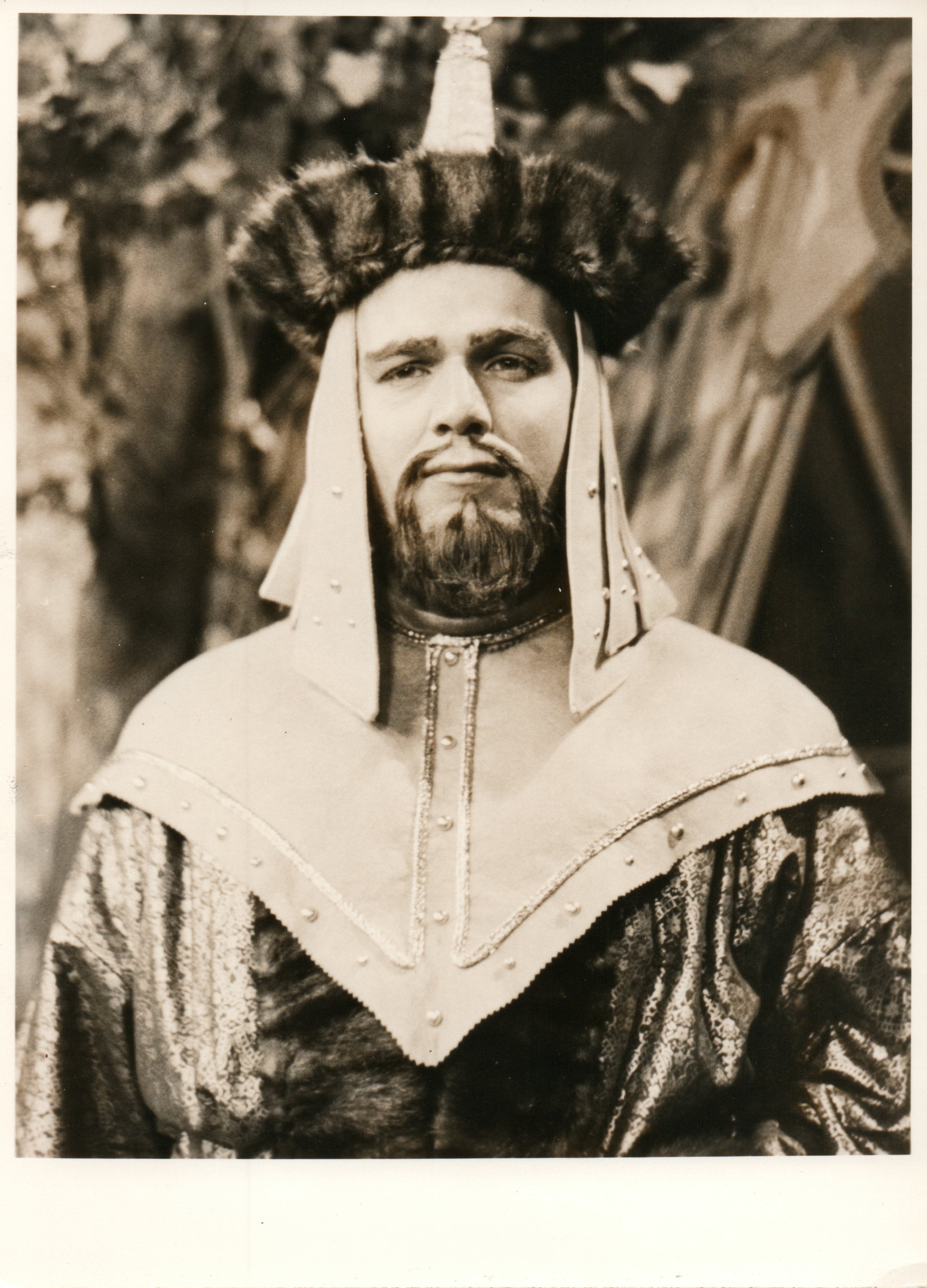 Young Louis as Prince Igor at the Montreal Opera